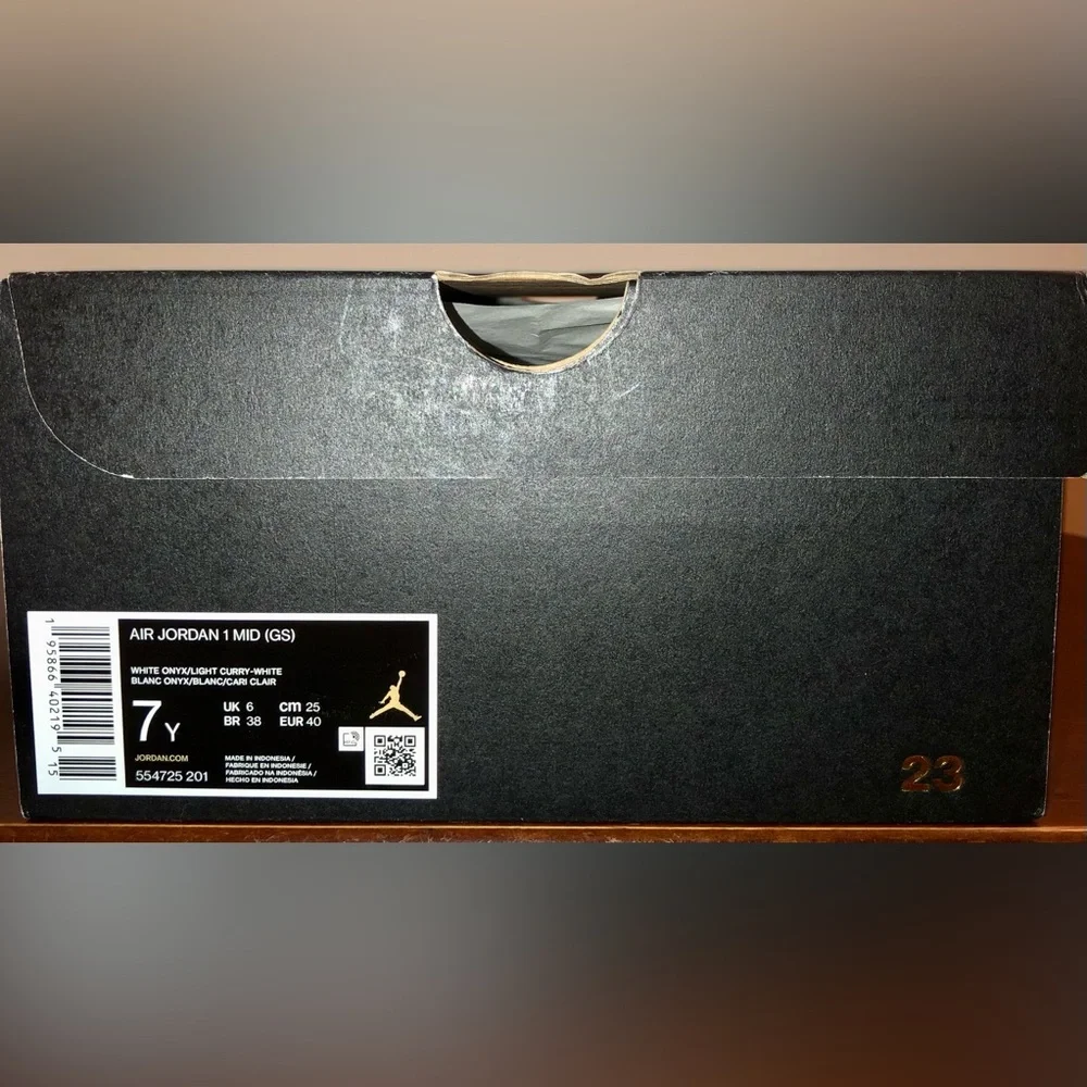 AIR JORDAN 1 MID “LIGHT CURRY CARDINAL” BRAND NEW GRADE SCHOOL SIZE 7Y - Picture 2 of 2